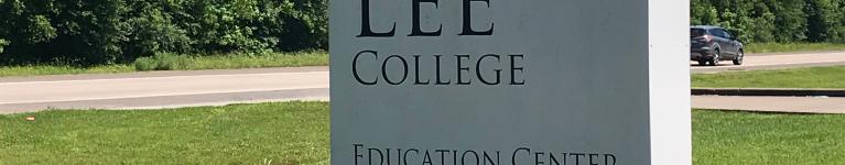 Lee College Sign